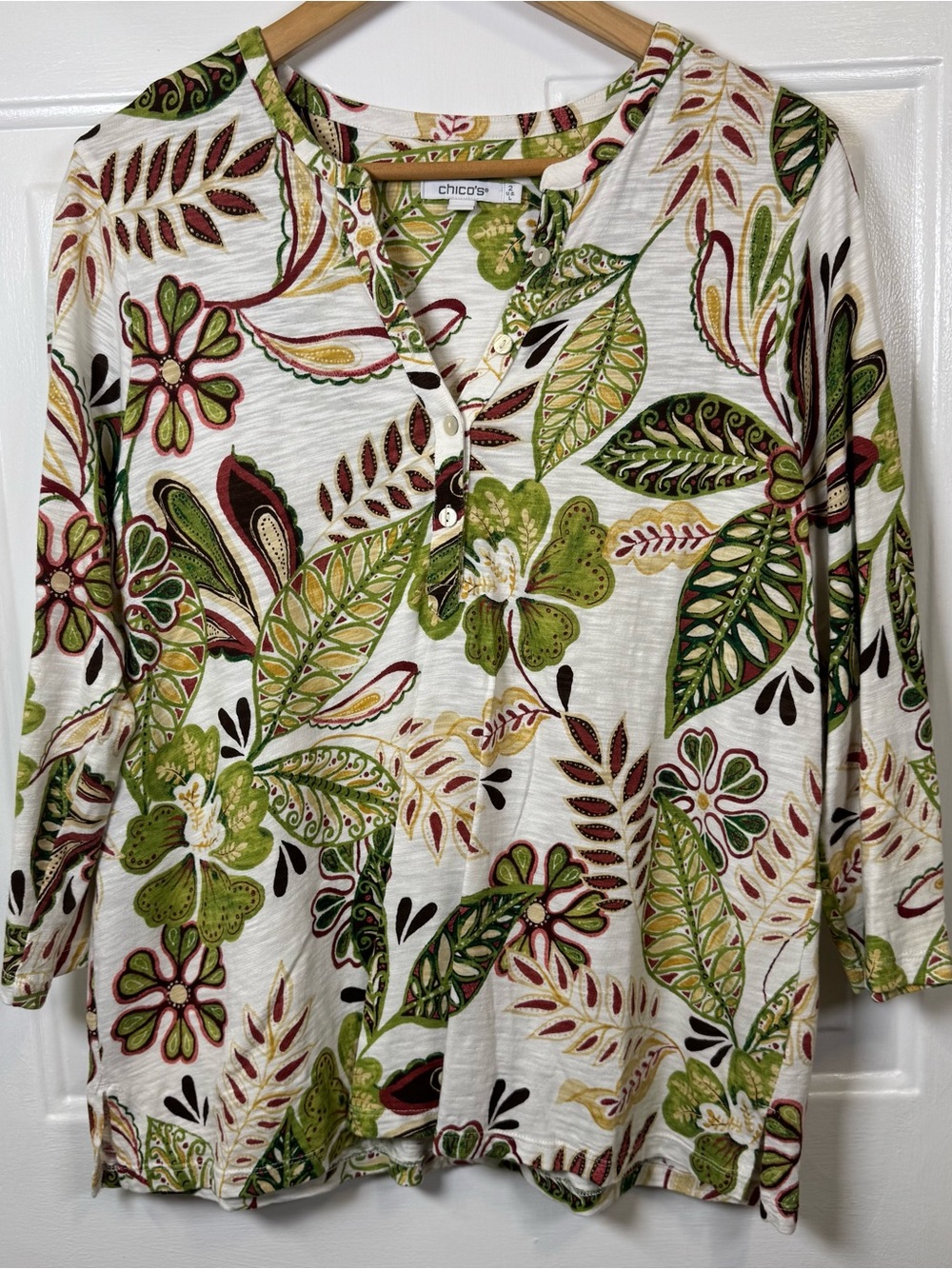 Chico's Botanical Floral Paisley Henley Top Green Size 2 Large